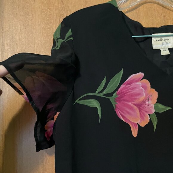 Tradition Plus 16W Pink Floral Print 2 piece Blouse and Skirt Set - Picture 5 of 10